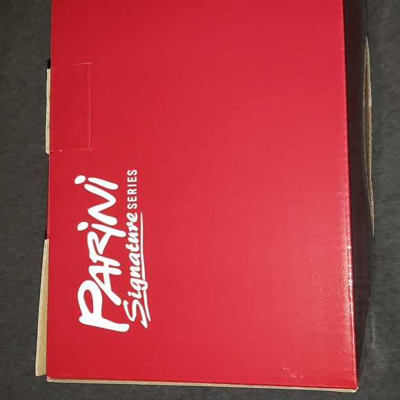 Parini 7 Quart Dutch Oven with Lid - Picture 3 of 10